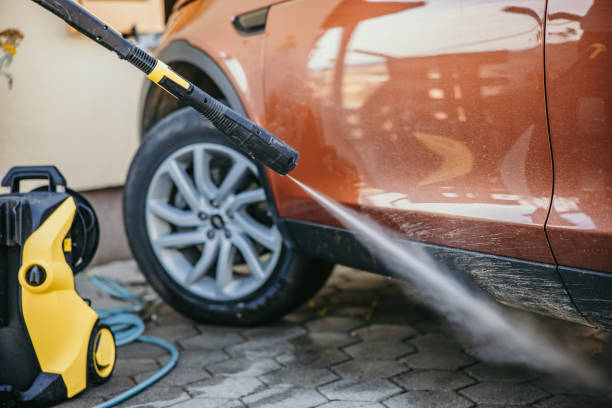Best Concrete Pressure Washing  in Brooklyn Center, MN
